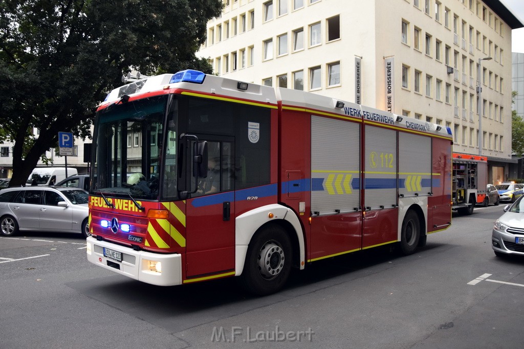 Feuer 2 WDR Koeln Altstadt Nord An der Rechtschule P074.JPG - Miklos Laubert